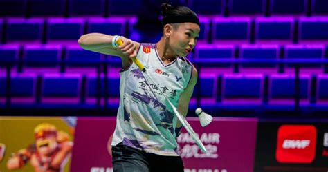 Malaysia Super Series 2013: Un trionfo inaspettato per il badminton asiatico e un segno di cambiamento epocale